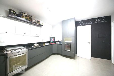 Apartamento para alugar com 120m², 3 quartos e 2 vagasCozinha