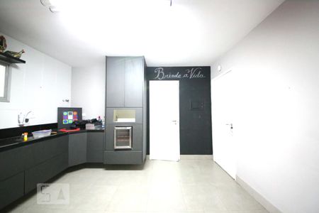 Apartamento para alugar com 120m², 3 quartos e 2 vagasCozinha