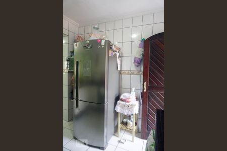 Casa à venda com 220m², 4 quartos e 2 vagas Casa à venda com 220m², 4 quartos e 2 vagasCozinha