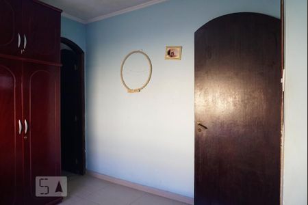 Casa à venda com 220m², 4 quartos e 2 vagas Casa à venda com 220m², 4 quartos e 2 vagasSuíte 1