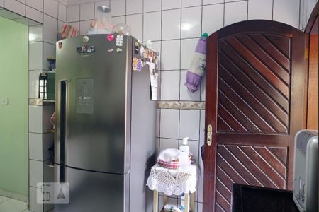 Casa à venda com 220m², 4 quartos e 2 vagas Casa à venda com 220m², 4 quartos e 2 vagasCozinha