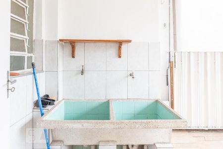 Apartamento à venda com 63m², 2 quartos e sem vaga Apartamento à venda com 63m², 2 quartos e sem vagaLavanderia