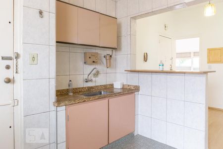 Apartamento à venda com 63m², 2 quartos e sem vaga Apartamento à venda com 63m², 2 quartos e sem vagaCozinha
