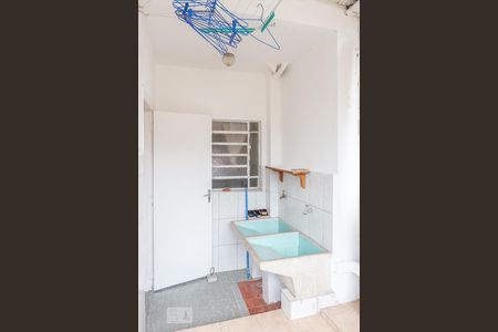 Apartamento à venda com 63m², 2 quartos e sem vaga Apartamento à venda com 63m², 2 quartos e sem vagaLavanderia