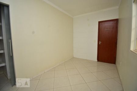 Quarto Suíte de casa para alugar com 3 quartos, 110m² em Ceilândia Sul (ceilândia), Brasília