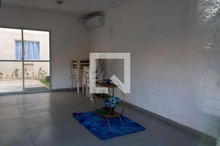Apartamento para alugar com 45m², 2 quartos e 1 vaga Apartamento para alugar com 45m², 2 quartos e 1 vagaÁrea comum - Salão de festas