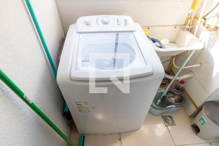 Apartamento para alugar com 45m², 2 quartos e 1 vaga Apartamento para alugar com 45m², 2 quartos e 1 vagaCozinha e Área de Serviço
