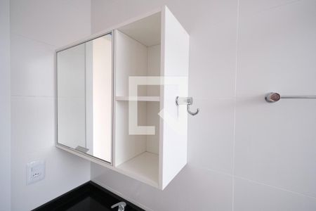 Apartamento para alugar com 53m², 2 quartos e 1 vaga Apartamento para alugar com 53m², 2 quartos e 1 vagaBanheiro