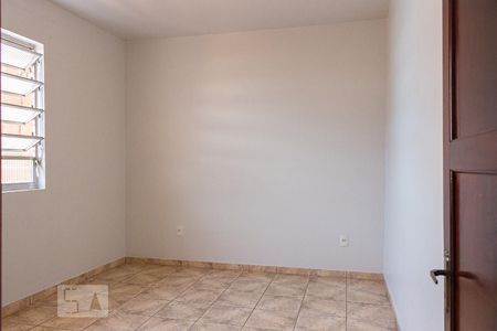 Quarto de casa de condomínio para alugar com 1 quarto, 50m² em Campo Grande, Rio de Janeiro