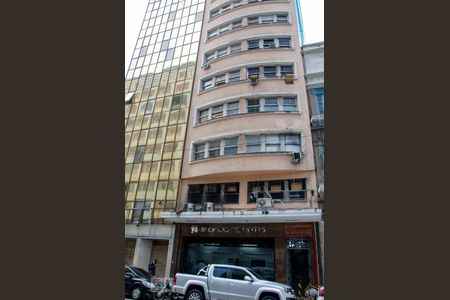 Apartamento para alugar com 34m², 1 quarto e sem vaga Apartamento para alugar com 34m², 1 quarto e sem vagaFachada