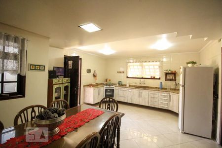 Casa para alugar com 320m², 3 quartos e 3 vagasCozinha