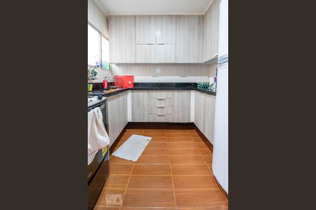 Casa de condomínio para alugar com 67m², 2 quartos e 1 vagaCozinha