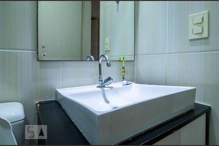 Casa de condomínio para alugar com 67m², 2 quartos e 1 vagaBanheiro - PIa