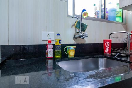 Casa de condomínio para alugar com 67m², 2 quartos e 1 vagaCozinha - Pia