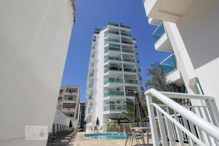 Apartamento para alugar com 70m², 2 quartos e 1 vagaÁrea comum - Piscina