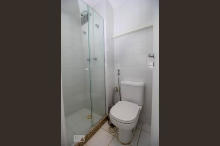 Apartamento para alugar com 70m², 2 quartos e 1 vagaBanheiro Social