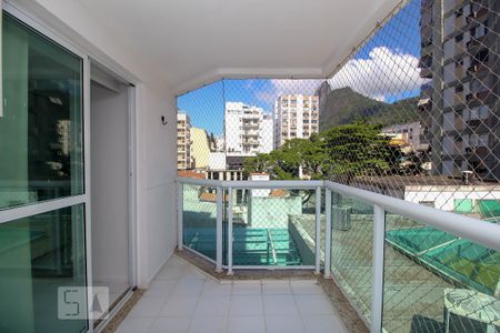 Apartamento para alugar com 70m², 2 quartos e 1 vagaVaranda do Quarto 2