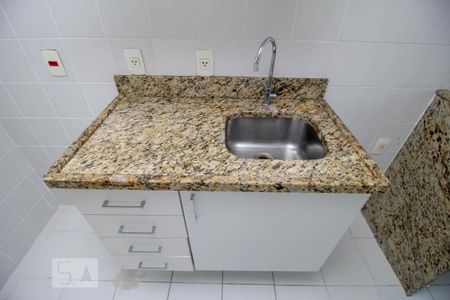 Apartamento para alugar com 70m², 2 quartos e 1 vagaCozinha - Armários