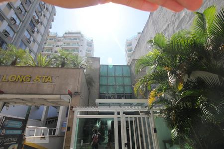 Apartamento para alugar com 70m², 2 quartos e 1 vagaFachada do Prédio