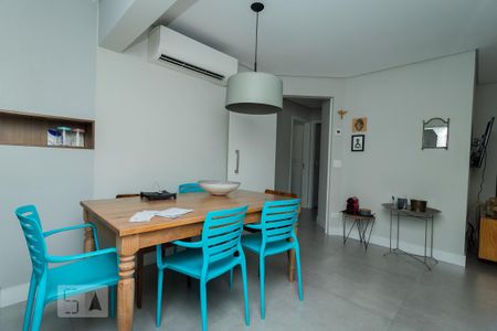 Sala 1 de apartamento para alugar com 3 quartos, 86m² em Vila Hamburguesa, São Paulo