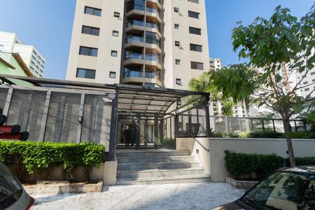Apartamento para alugar com 86m², 3 quartos e 1 vaga Apartamento para alugar com 86m², 3 quartos e 1 vagaFachada