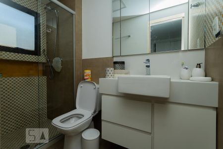 Apartamento para alugar com 86m², 3 quartos e 1 vaga Apartamento para alugar com 86m², 3 quartos e 1 vagaBanheiro da Suíte