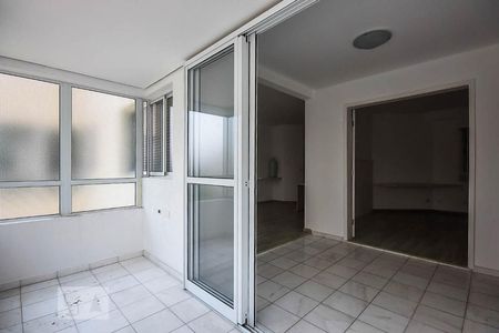 Varanda de apartamento para alugar com 2 quartos, 120m² em Vila Suzana, São Paulo
