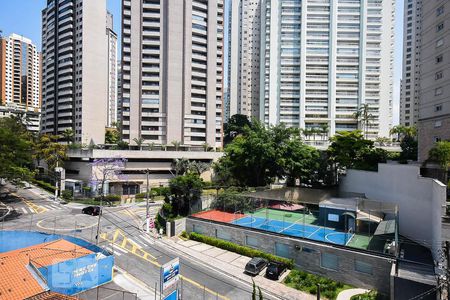 Apartamento para alugar com 120m², 2 quartos e 2 vagasVista da suíte 1