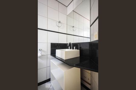 Apartamento para alugar com 120m², 2 quartos e 2 vagasBanheiro suíte 2