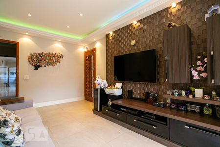 Sala de casa à venda com 3 quartos, 240m² em Imirim, São Paulo