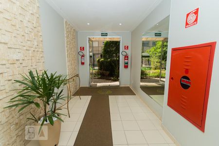 Apartamento à venda com 45m², 2 quartos e sem vaga Apartamento à venda com 45m², 2 quartos e sem vagaHall de Entrada