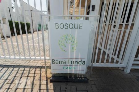 Apartamento à venda com 45m², 2 quartos e sem vaga Apartamento à venda com 45m², 2 quartos e sem vagaFachada