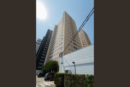 Apartamento à venda com 45m², 2 quartos e sem vaga Apartamento à venda com 45m², 2 quartos e sem vagaFachada