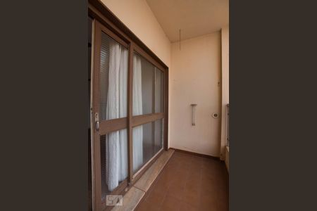 Varanda de apartamento para alugar com 1 quarto, 50m² em Centro, Ribeirão Preto