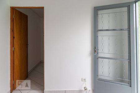 Sala de casa para alugar com 1 quarto, 40m² em Vila Araguaia, São Paulo