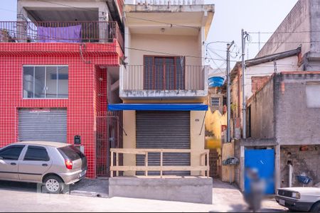 Fachada de casa para alugar com 1 quarto, 50m² em Vila Bancária Munhoz, São Paulo