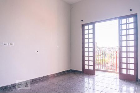 Casa para alugar com 1 quarto, 50m² em Vila Bancária Munhoz, São Paulo