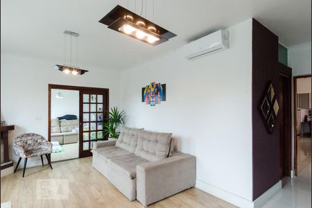 Sala 1 de casa para alugar com 3 quartos, 260m² em Independência, São Bernardo do Campo