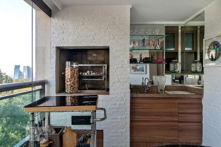 Apartamento para alugar com 230m², 5 quartos e 4 vagasChurrasqueira