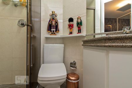 Apartamento para alugar com 230m², 5 quartos e 4 vagasBanheiro do Escritório