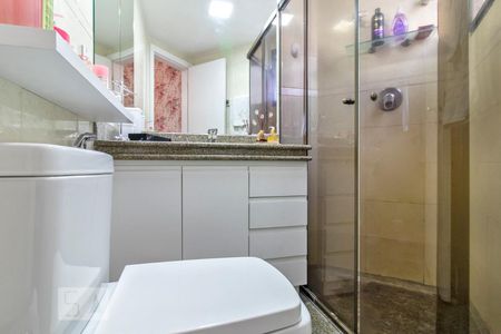 Apartamento para alugar com 230m², 5 quartos e 4 vagasBanheiro da Suíte 1