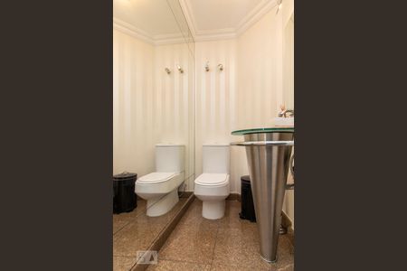 Apartamento para alugar com 230m², 5 quartos e 4 vagasLavabo