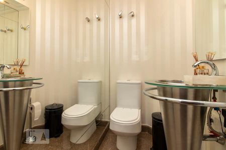 Apartamento para alugar com 230m², 5 quartos e 4 vagasLavabo