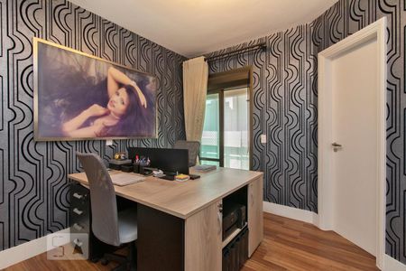 Apartamento para alugar com 230m², 5 quartos e 4 vagasEscritório