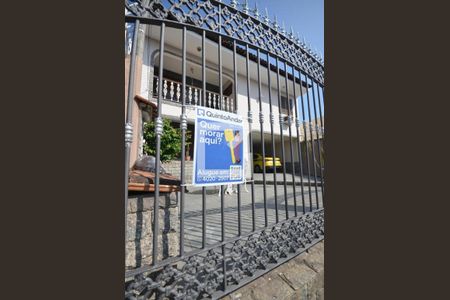 Casa para alugar com 330m², 3 quartos e 3 vagasFachada