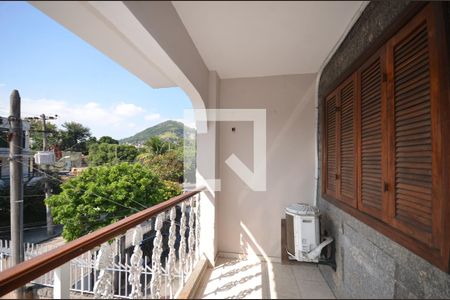 Casa para alugar com 330m², 3 quartos e 3 vagasVaranda do Quarto 1