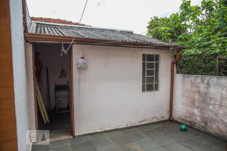 Casa à venda com 500m², 2 quartos e 4 vagasDespensa