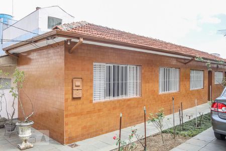 Casa à venda com 500m², 2 quartos e 4 vagasFachada