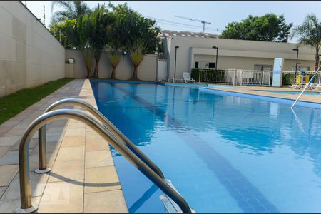 Apartamento para alugar com 50m², 2 quartos e 1 vagaÁrea comum - Piscina