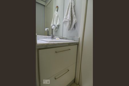 Apartamento para alugar com 50m², 2 quartos e 1 vagaBanheiro - Torneira